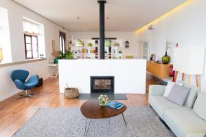 Spacious Villa with Private Pool & Garden in Douro, by Hopstays