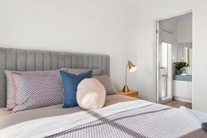 Rye Hilltop - The Lookout