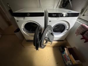 Apartment Pottery - Park view