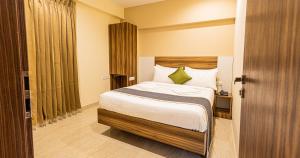 Urban Comforts - Brand New Hotel in T Nagar, Chennai