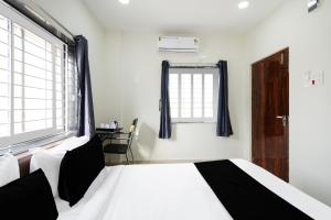 Collection O Meetpet Priyadarshani Park