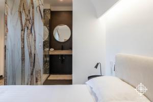 Aretusa Boutique Home