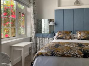 Quayside Cottage Uk33899