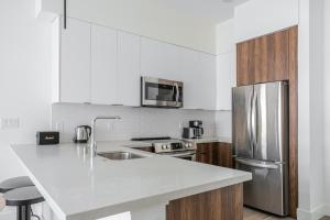 Blueground Wilshire Center fitness nr The Grove LAX-1386