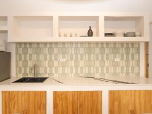 3 Bedroom for 6 Guests Family in the Heart of Sathorn