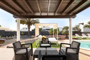 Home2Book Private Villa with Pool, Playa Blanca