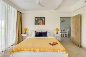 Tastefully Done 1BHK Apartment by tisyastays