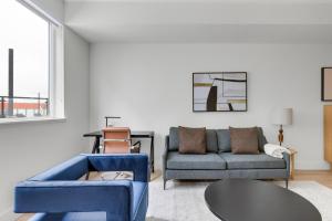 Blueground Ingold - Milldale pool nr Park SFO-1969