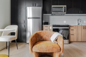 Blueground Meridian Park rooftop BBQ nr Park SEA-933