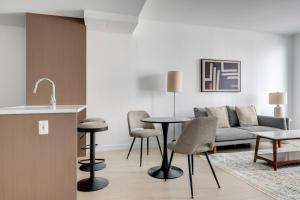 Blueground Shawmut pool nr Boston Common BOS-1236