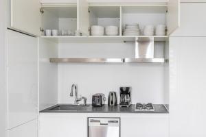 Blueground Midtown South rooftop nr Bryant Park NYC-2027