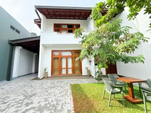 The Residence Retreat