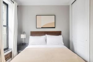 Blueground Nolita private entrance nr Bowery NYC-2054