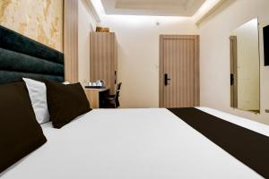Townhouse Oak Yamuna Bridge Prayagraj