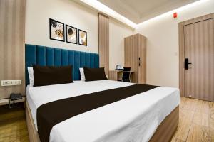 Townhouse Oak Yamuna Bridge Prayagraj