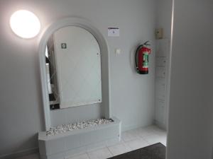 appartement nabij station op begane grond in residentie jane - niet goed geld terug garantie - 10 minuten tot centrum brugge