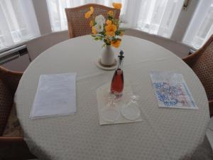 appartement nabij station op begane grond in residentie jane - niet goed geld terug garantie - 10 minuten tot centrum brugge