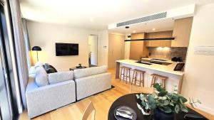 Your 2 Bed Hampton Haven with parking