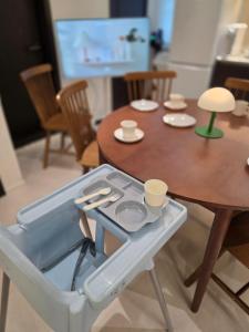 Joony Stay #Seongsu#Dongdaemun#Apgujeong#3rooms#Remodeling#Air-conditioning inrooms #Large #3 minutes from subway