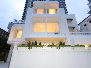 Lovely Studio Room for 2 Guests in the Heart of Sathorn