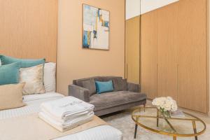 Escape24 Cozy Studio with Infinity Pool in JVC