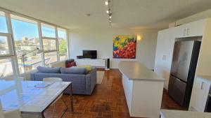 Harbour Views from North Sydney High Street