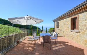 Amazing Home In Lisciano Niccone