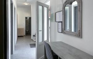 3 Bedroom Gorgeous Apartment In Sukosan