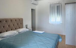 3 Bedroom Gorgeous Apartment In Sukosan