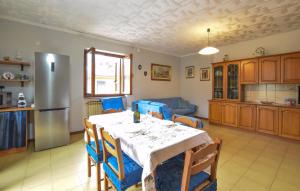 Amazing Apartment In Bagolino, Fraz Ponte img3