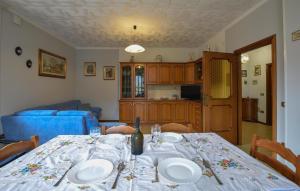 Amazing Apartment In Bagolino, Fraz Ponte