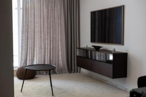 Coastal Elegance Steps from the Sea