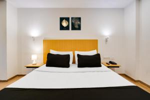 Collection O Bangalore Halasuru Metro Station