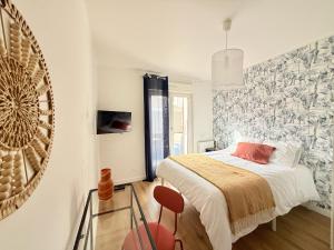 M094 Marquer Joli studio avec balcon - 3hvězdičkové hotely ve městě Annemasse