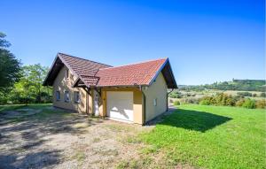 Stunning Home In Strigova With Wifi