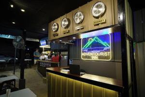 Adventourist Inn Coron