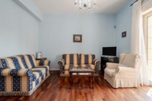 GuestHost - Trecastagni Elegant & Comfy Apartment