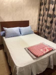 Cozy & Simple Stay Downtown