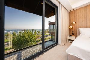 Premier Lounge Hotel