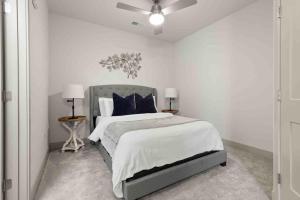 Upscale Living 5 Min From Downtown