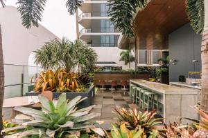 Soft City Glow Serene Lucid 2BR Stay