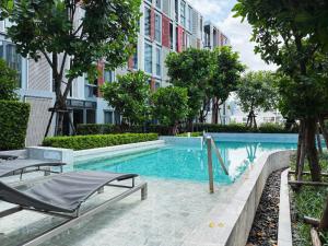 Near BTS l Workspace and Kitchen - Pool and Gym l Sontana