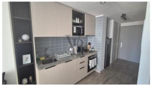 Santiago Estudio Moderno Movistar ArenaMetro Toesca