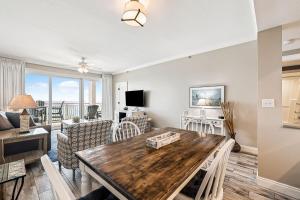 HP 35W Gulf Front Condo by 30A Escapes