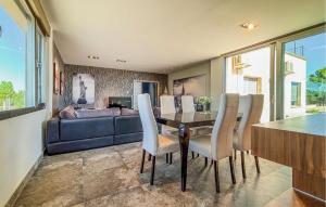 Gorgeous Home In Yecla