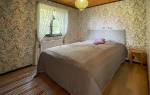 Awesome Home In Ätran With Wifi