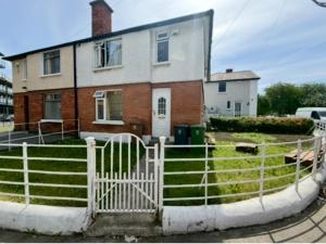 King double bedroom in central Dublin