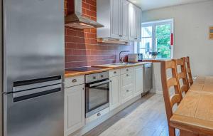 3 Bedroom Gorgeous Home In Floby