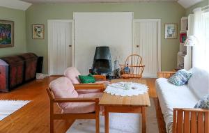 3 Bedroom Nice Home In Killeberg