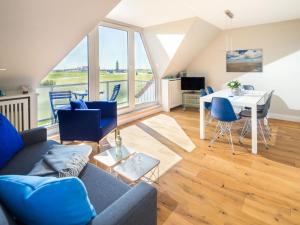 Deichknutt Himmel - mit Hafen und Meerblick